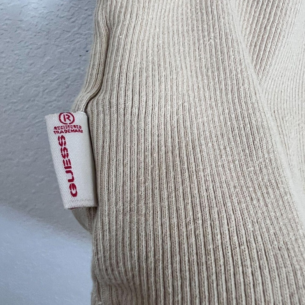 Vintage GUESS Beige Ribbed V Neck Baby Tee Size M Y2K 90s - Picture 3 of 7